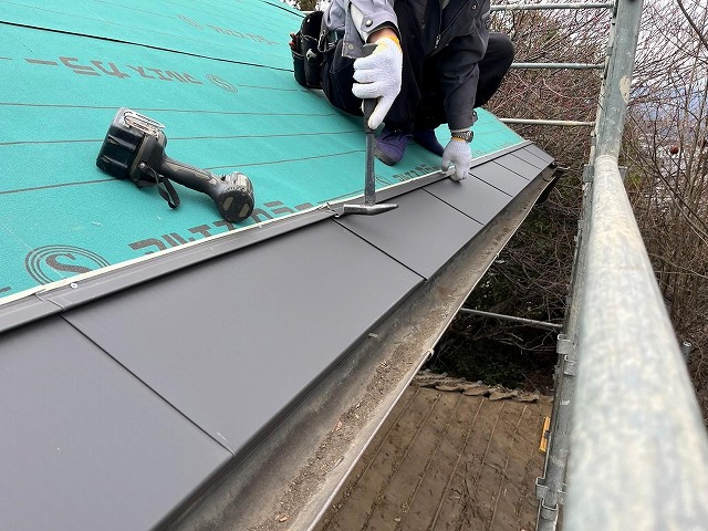 韮崎市　葺き替え工事